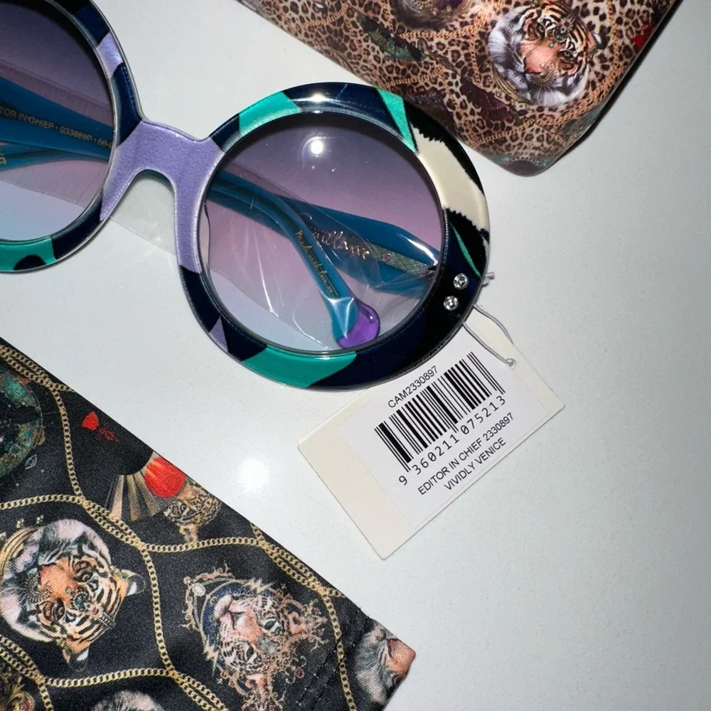 CAMILLA “Editor in Chief” xl oversized oval Vividly Venice marbled sunglasses